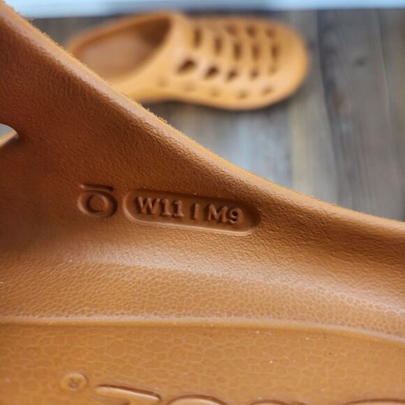 Oboz Whakata Coast Recovery Clogs Mens Sz 9 Melon Orange Slip On Comfort Sandals - Picture 9 of 10